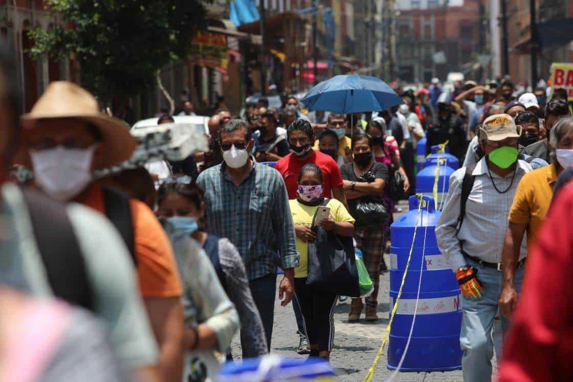 CDMX levanta recomendación de usar cubrebocas en exteriores