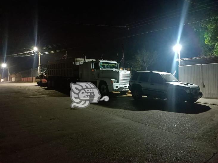 Alarma por detonaciones frente a vivienda de transportista en Acayucan