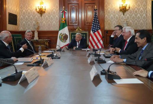 Se reúne AMLO con secretario de agricultura de EU