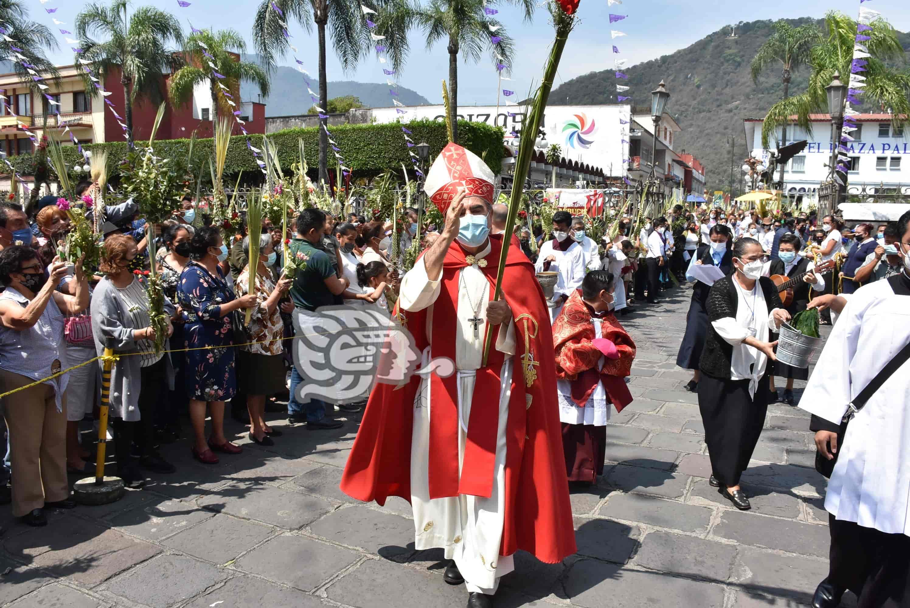 Obispo de Orizaba, positivo a covid-19; ya está en tratamiento