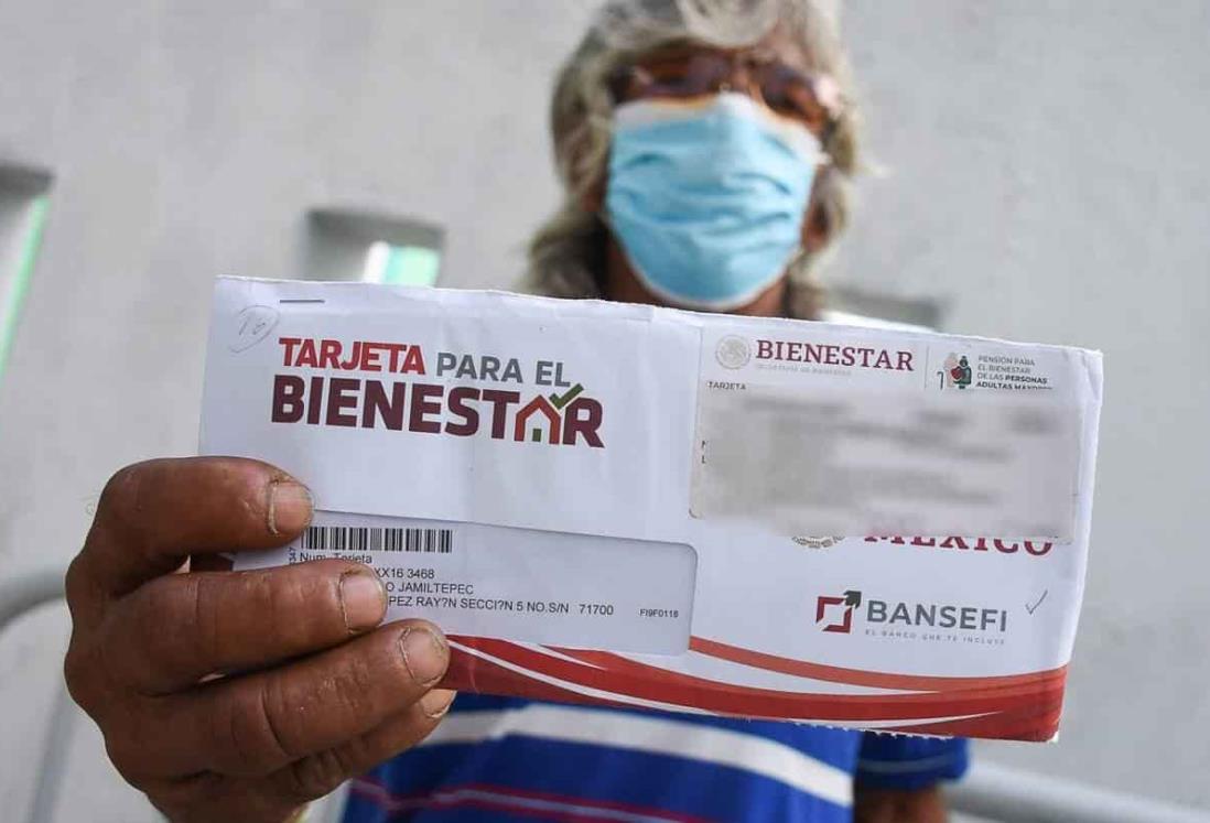 Anuncia AMLO aumento del 25 % a la pensión para adultos mayores en 2023