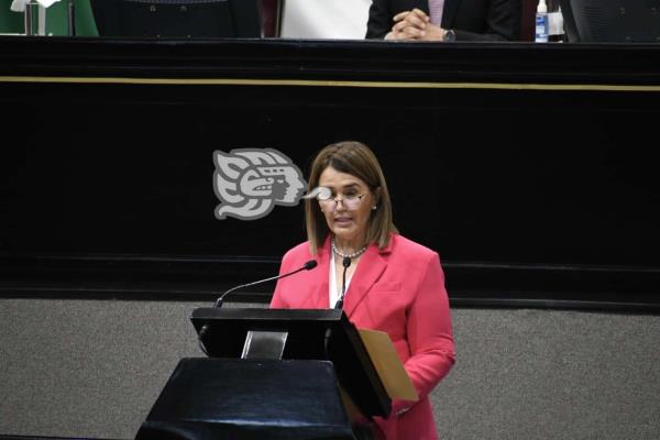 Cambios en comisiones en Congreso de Veracruz; Cecilia Guevara se queda con Gobernación
