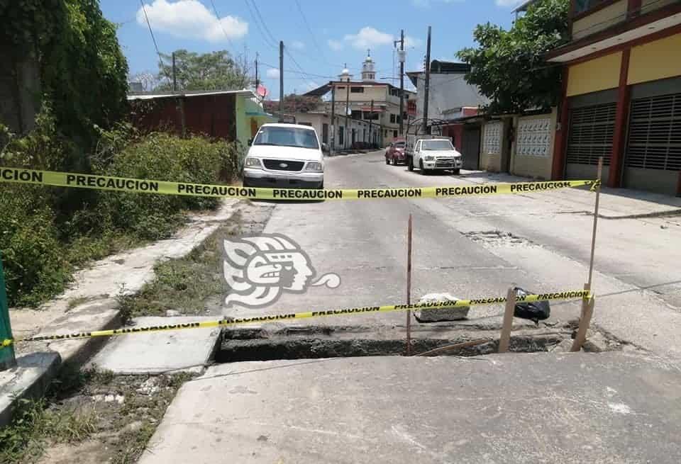 Sin ser sustituidas parrillas de colectores pluviales en Las Choapas