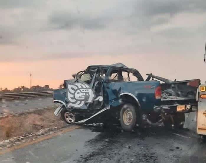 Muere porteño en accidente sobre la carretera La Tinaja-Cosoleacaque