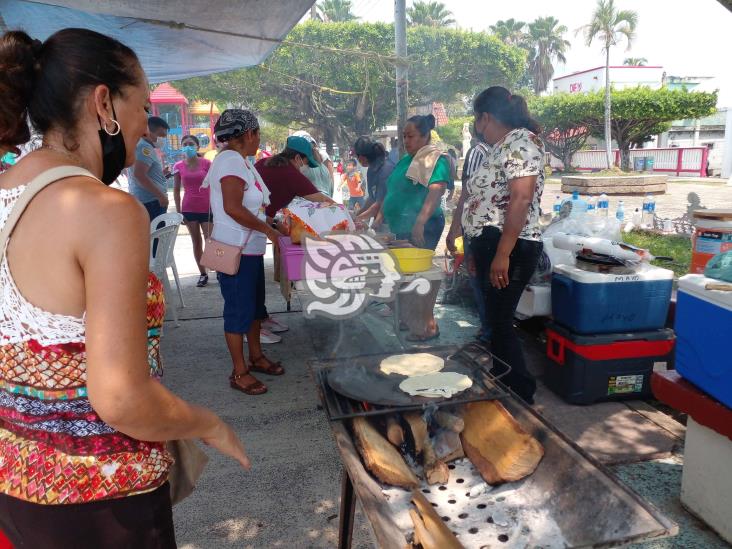 Con feria del taco celebran a San José Obrero en Jáltipan