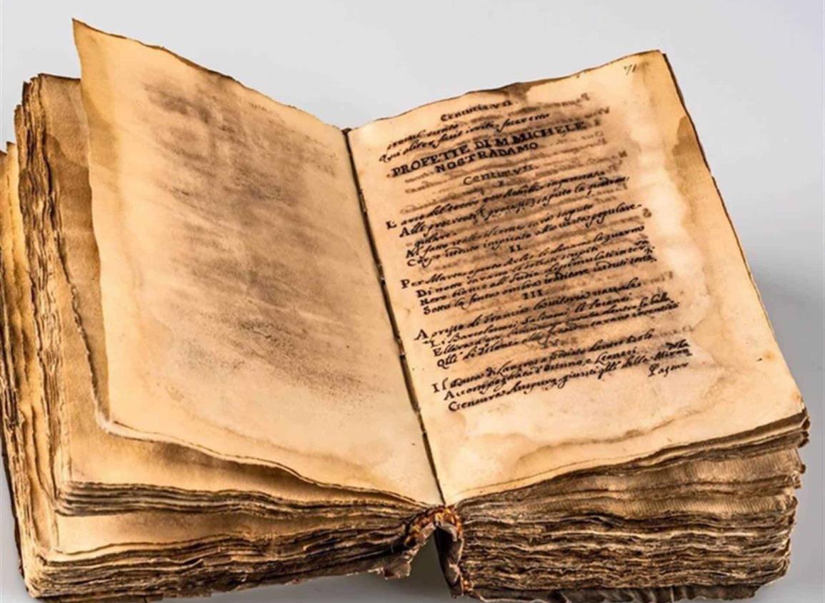 Recuperan misterioso manuscrito de Las Profecías de Nostradamus