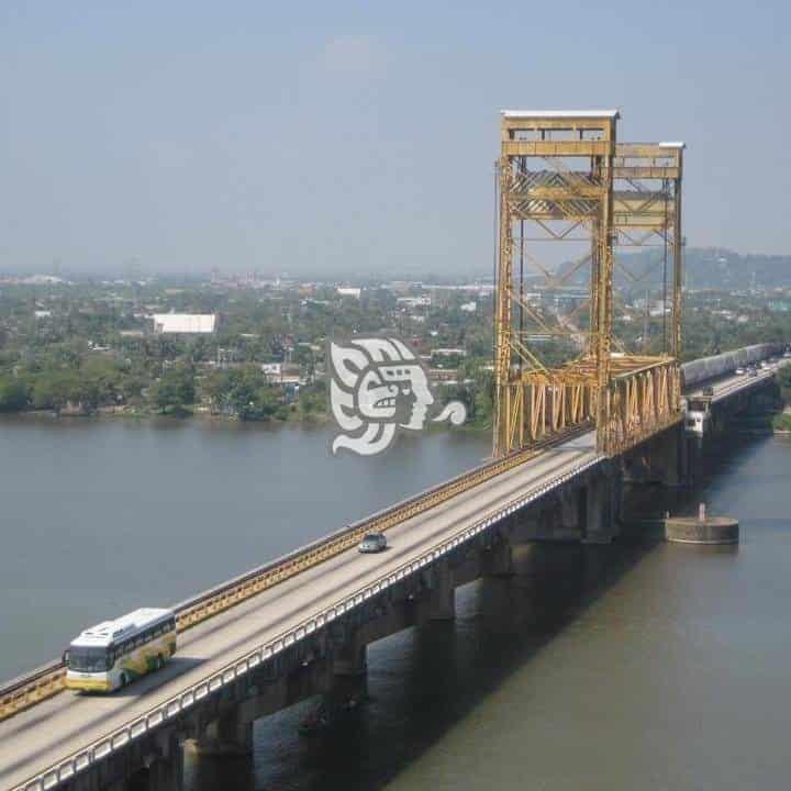 Estudiarán estabilidad y seguridad industrial del puente Coatzacoalcos I