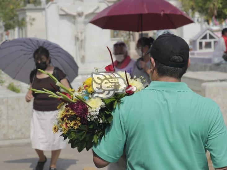 No habrá restricciones a panteones de Veracruz en Día de Muertos