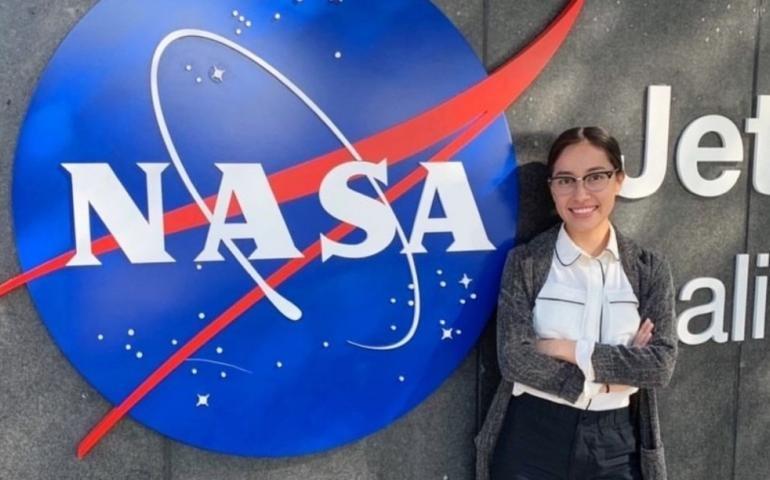 Joven mexicana viajará al espacio de la mano de Jeff Bezos