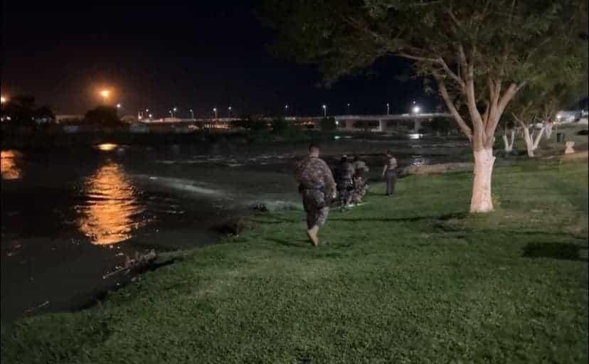 Continúa búsqueda de niño de 3 años que desapareció al intentar cruzar el Río Bravo