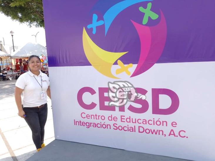 Bazares ayudan a subsistir al CEISD