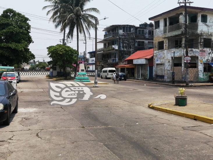 Malvivientes asaltan y acosan a mujeres en pleno centro de Coatzacoalcos