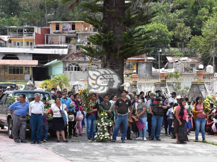 Dan último adiós a los tres jornaleros de Tequila, fallecidos en accidente en Jalisco