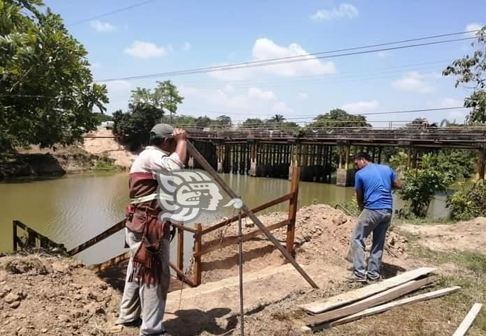 Concluyó la construcción de muelles en Las Choapas