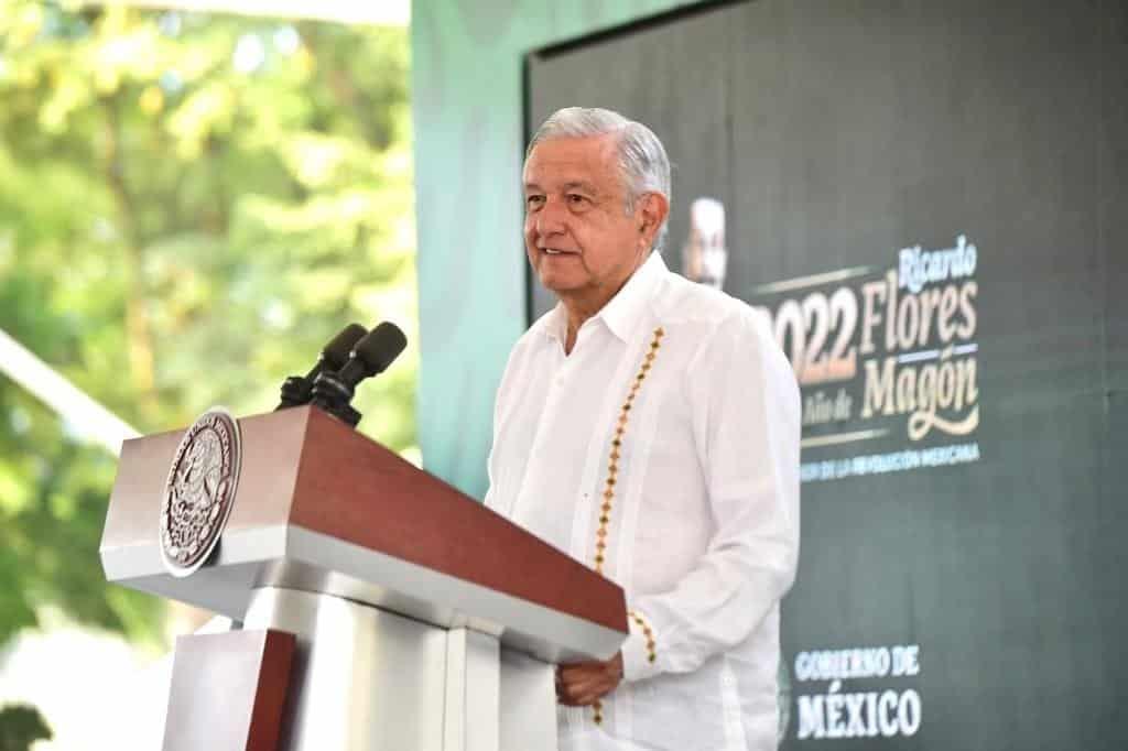 AMLO explica por qué Ken Salazar ha visitado Palacio Nacional constantemente