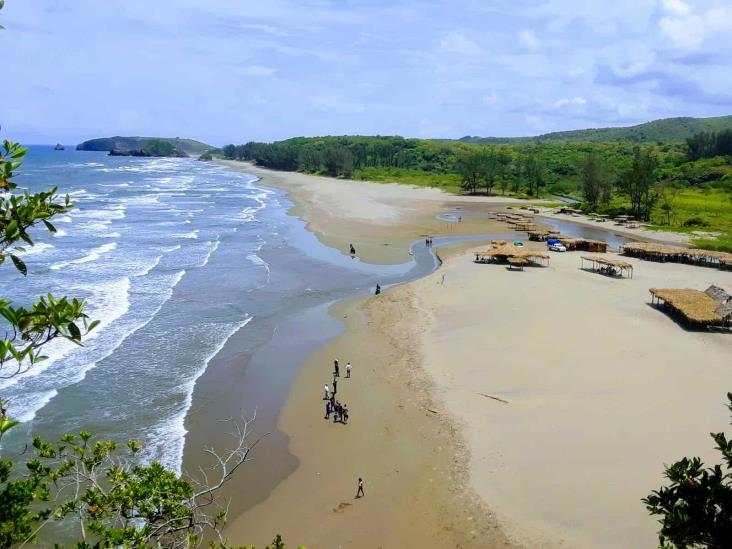 Peña Hermosa, una de las playas placenteras de la Región Olmeca