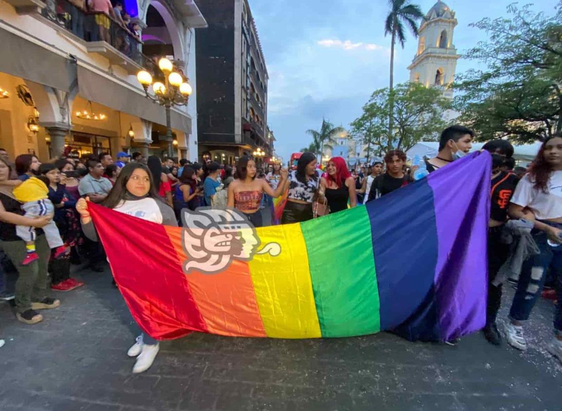 Congreso va contra la familia al aprobar matrimonio igualitario: Arquidiócesis