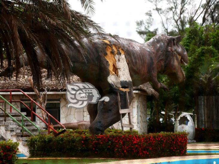 Se extingue el parque Jurásico en Coatzacoalcos