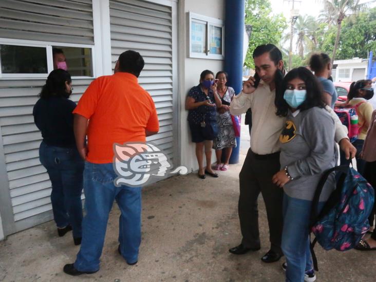 Bromea mostrando cartuchos de escopeta y desata pánico en la MAG