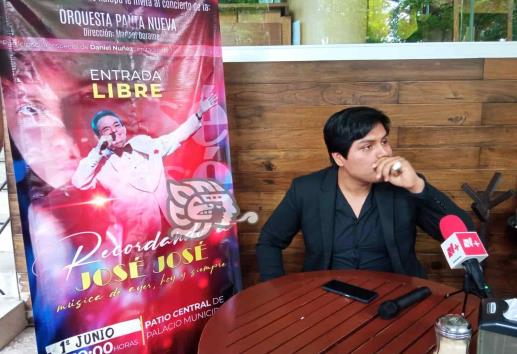 Daniel da voz al romanticismo de José José en Xalapa