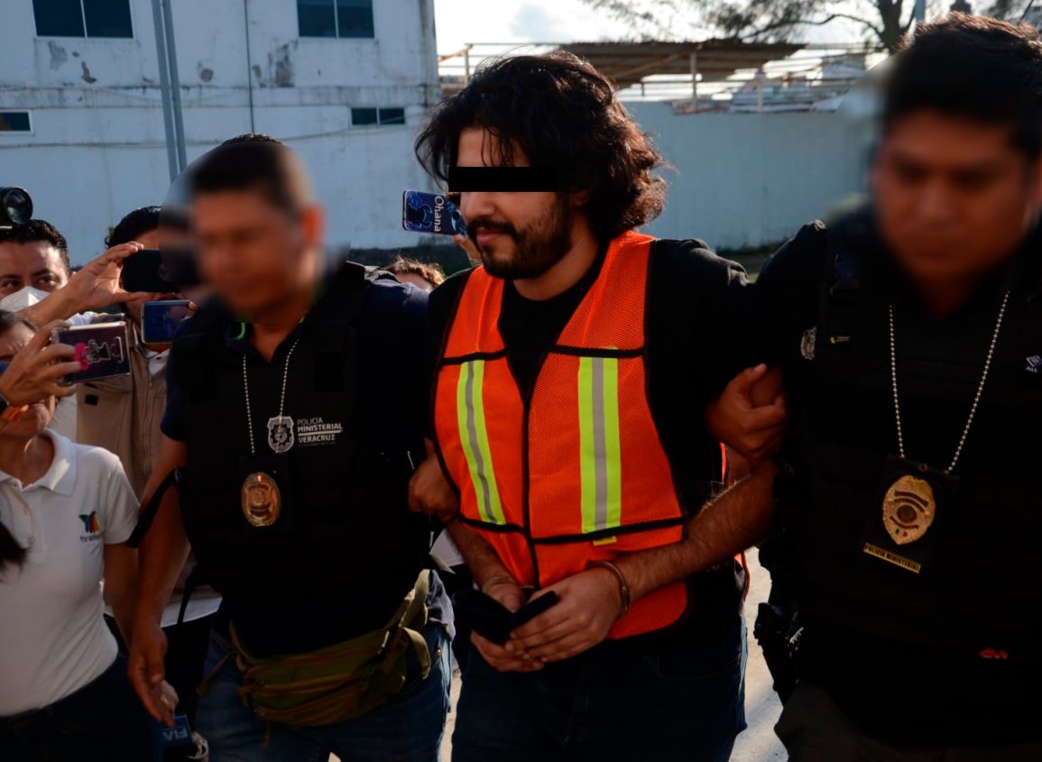 Marlon “N” ingresa a Fiscalía Regional en Veracruz tras detención por caso Bendimes