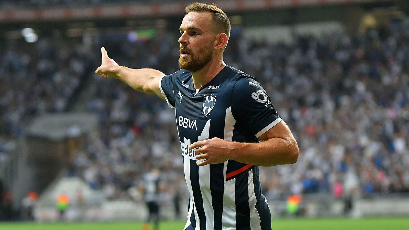 Vincent Janssen podría abandonar Monterrey e irse a Bélgica