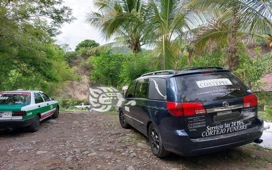 Rescatan cuerpo de joven que murió ahogado junto a su amigo, en río de Jalcomulco