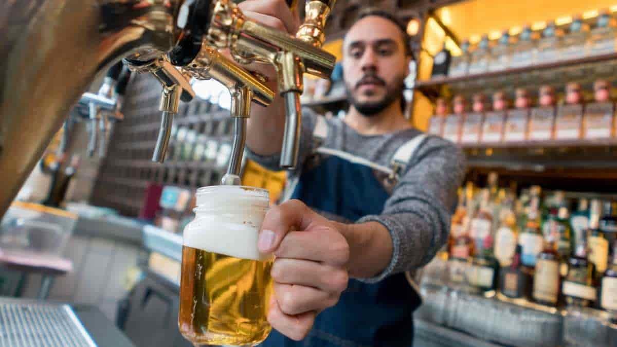 ¡Justo en la cartera! La cerveza subirá de precio