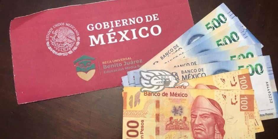 Estudiantes de Veracruz recibirán dos bimestres de pago de Becas Benito Juárez