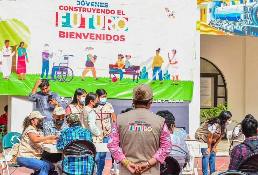 Reconoce STPSP poca colocación de becarios de Jóvenes Construyendo el Futuro (+Video)