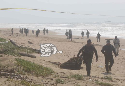 Por mar y tierra, el negocio de los traficantes de migrantes en el sureste