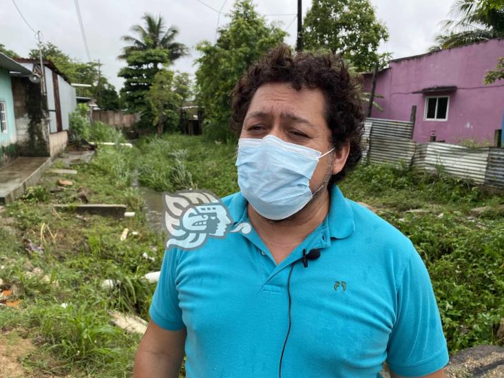 Urgen alcantarillas en arroyo de Minatitlán; temen inundaciones