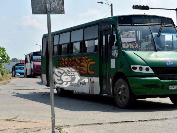 Cafres de rutas urbanas, problema difícil de acabar en Coatzacoalcos