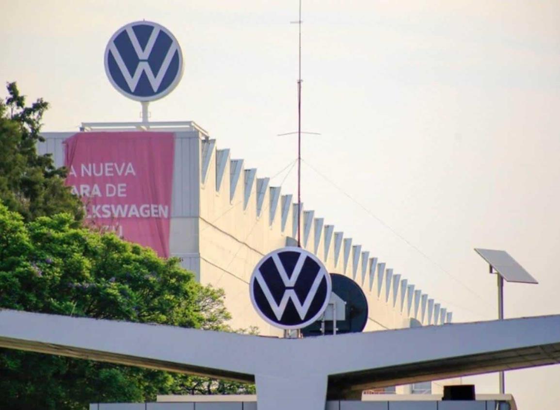 Paran actividades de producción en planta Volkswagen