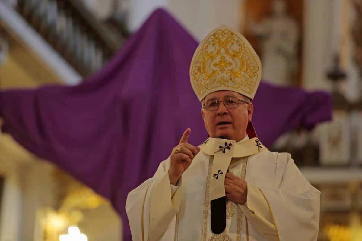 Cardenal de Guadalajara denuncia el cobro de piso a parroquias de Jalisco