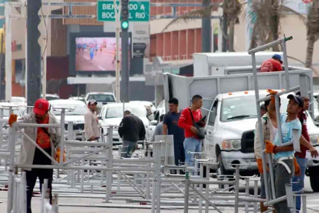 Este jueves supervisarán colocación de gradas por paseos del Carnaval de Veracruz