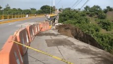 Reportan nuevo deslave del puente Torrentes en Veracruz (+Video)