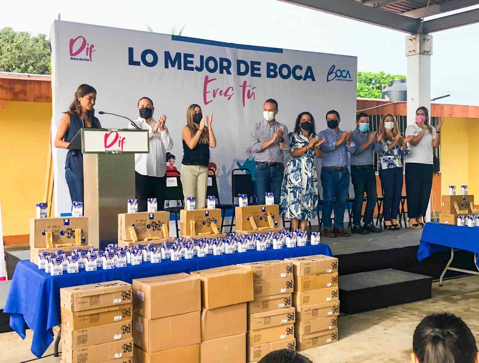 Entregan desayunos escolares fríos en 30 escuelas de Boca del Río