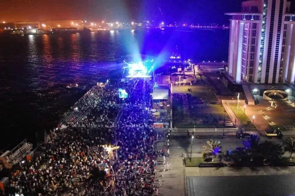 Transporte público prestará servicio después de masivos del Carnaval de Veracruz