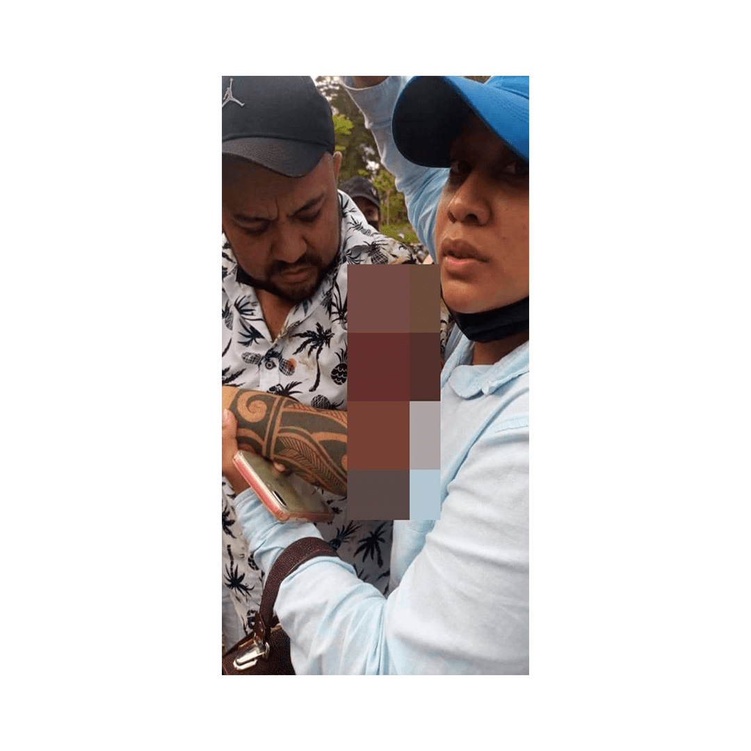 León muerde el brazo de un turista en zoológico de Honduras (+Video)