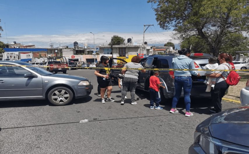 2 niños heridos por balacera en centro de vacunación contra covid en Puebla (Video)