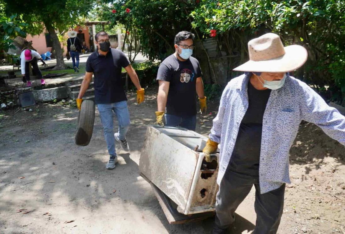 Realizan jornada de descacharrización en La Antigua