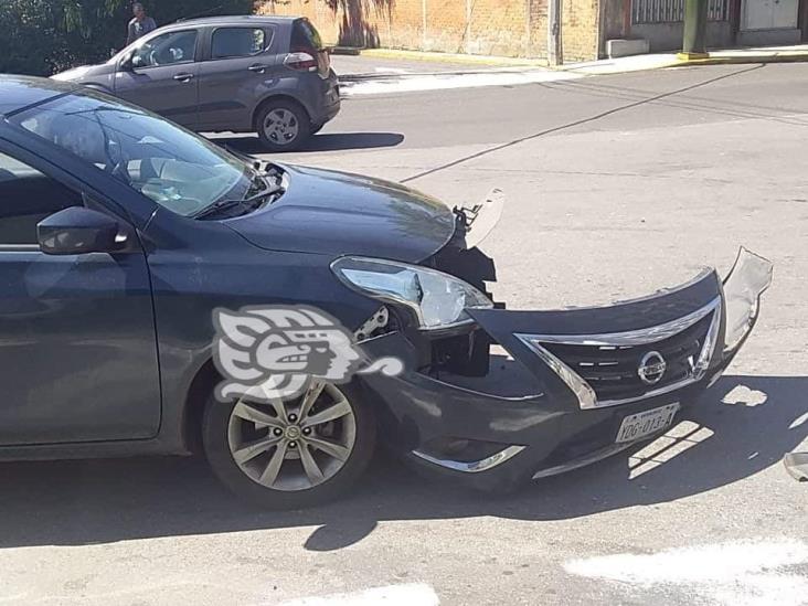 Choque entre tráiler y automóvil generó fuerte movilización policiaca en Orizaba