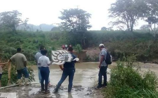 PC recorre zonas de Las Choapas afectadas por onda tropical