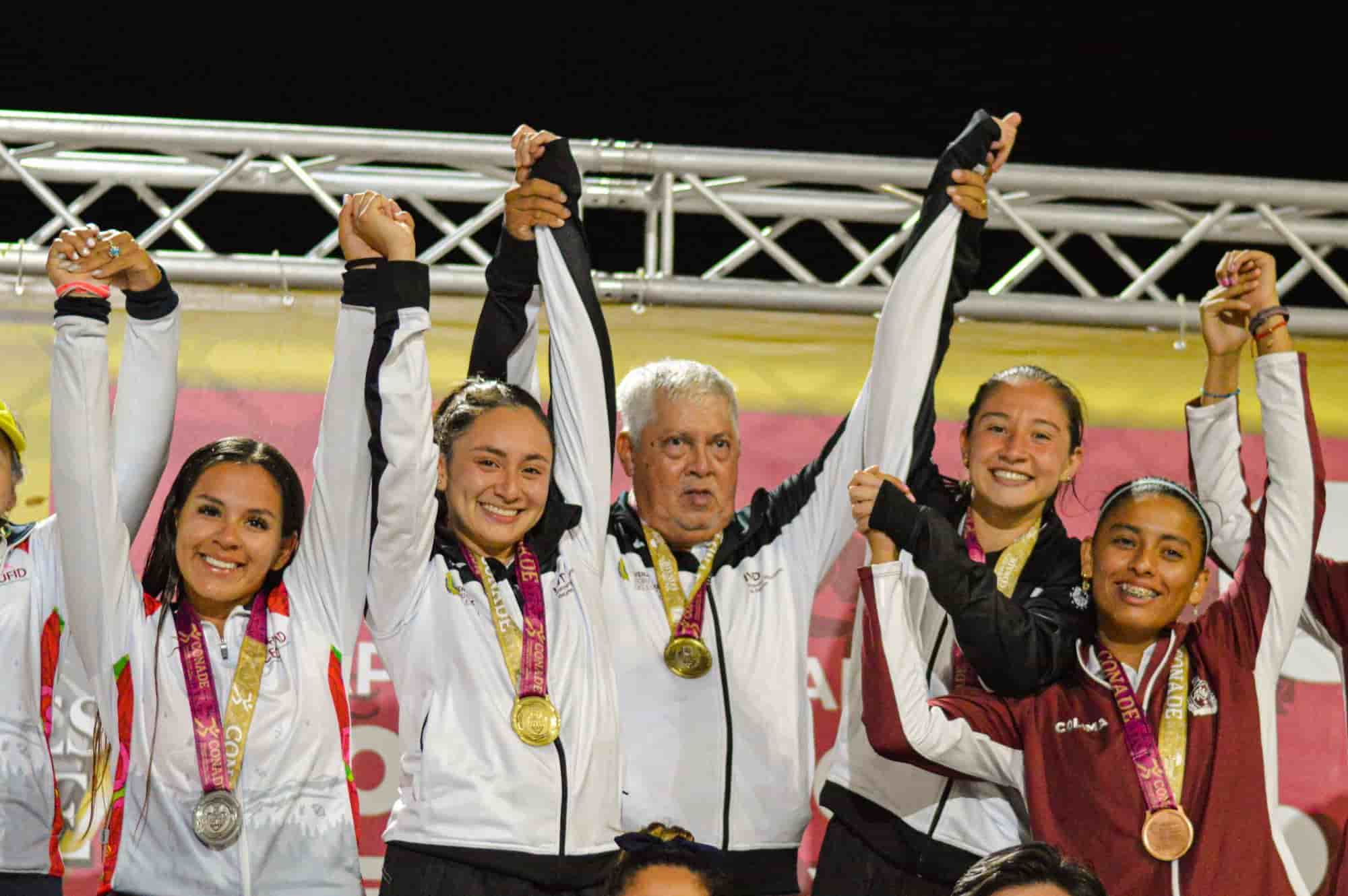 Consigue Veracruz medallas de oro en voleibol de playa en Juegos Nacionales Conade