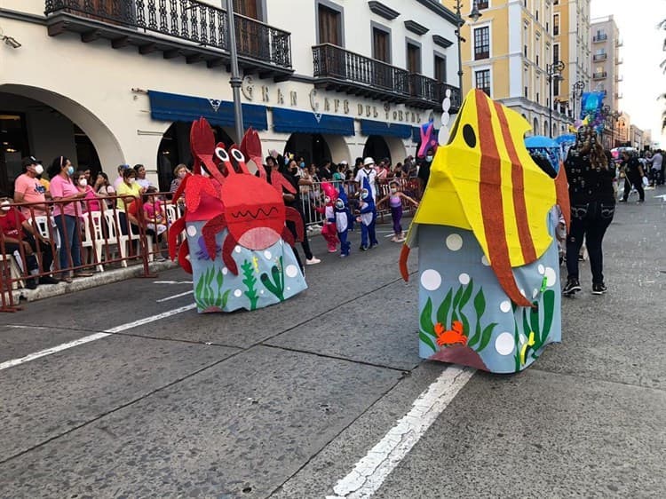 Con desfile de jardín de niños inician las actividades del Carnaval de Veracruz 2022