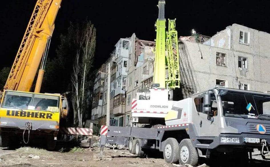 ¡Nuevo ataque! Rusia dispara misil en edificio residencial de Odesa; hay 10 muertos