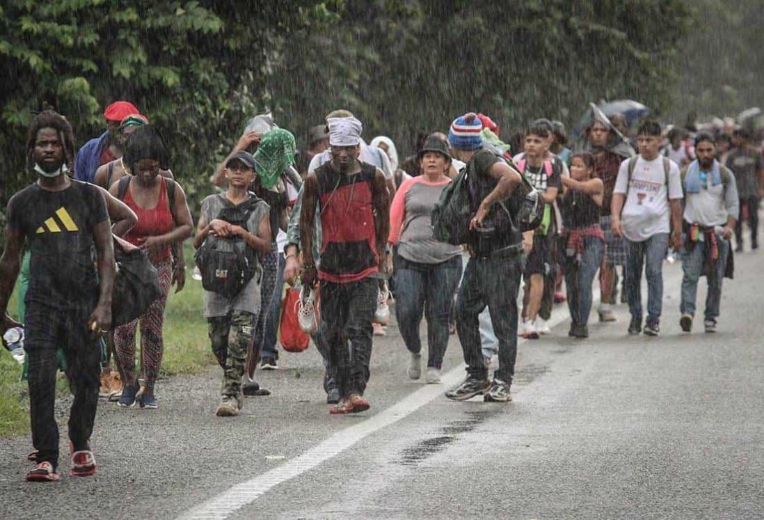 Novena caravana migrante sale de Tapachula; miles buscan regularizarse