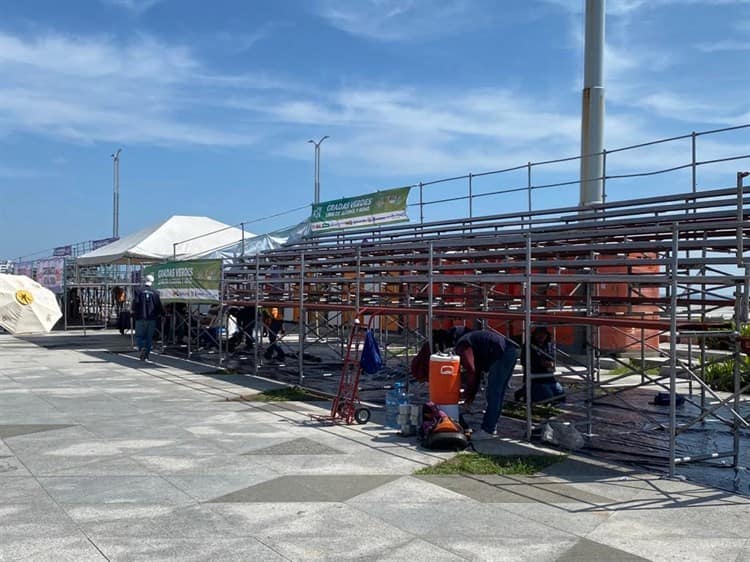 Comité del Carnaval verifica estado de las gradas instaladas en Veracruz (+Video)