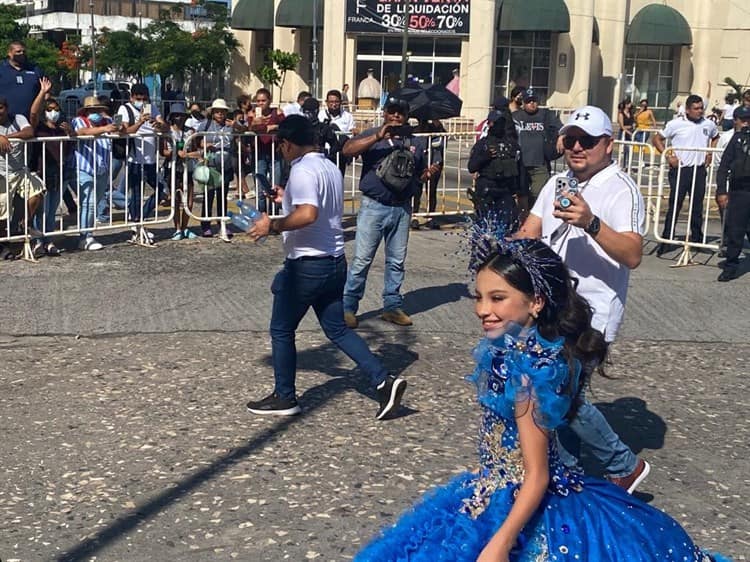 Desfila Corte Real previo a la coronación del Carnaval de Veracruz 2022 (+video)